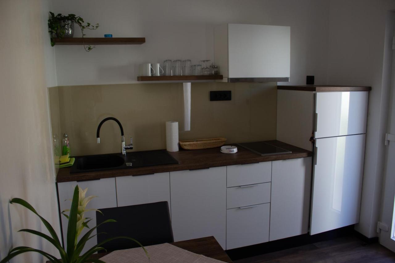 Apartments Villa Jelena Vodice Eksteriør billede