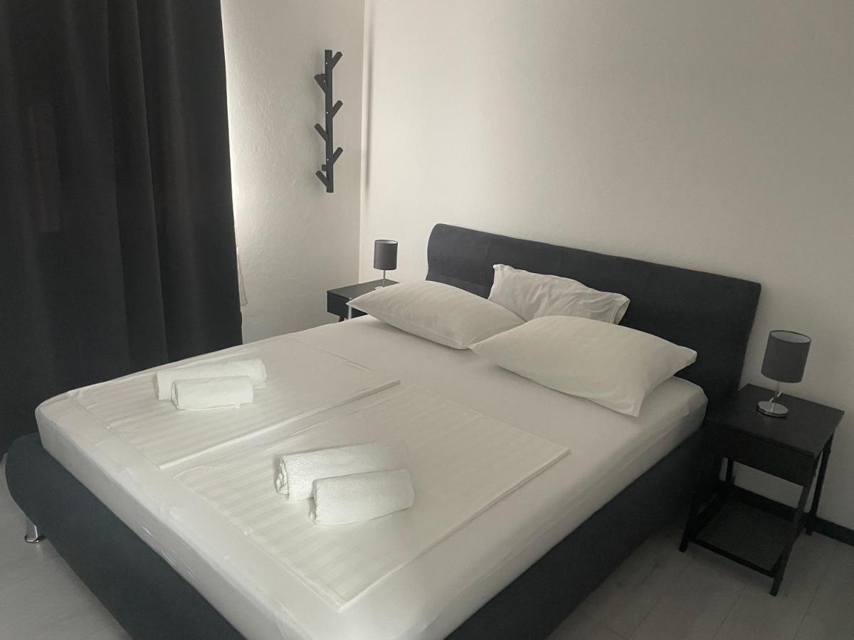 Apartments Villa Jelena Vodice Eksteriør billede